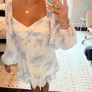 Hello Molly White Floral Long Sleeve Dress